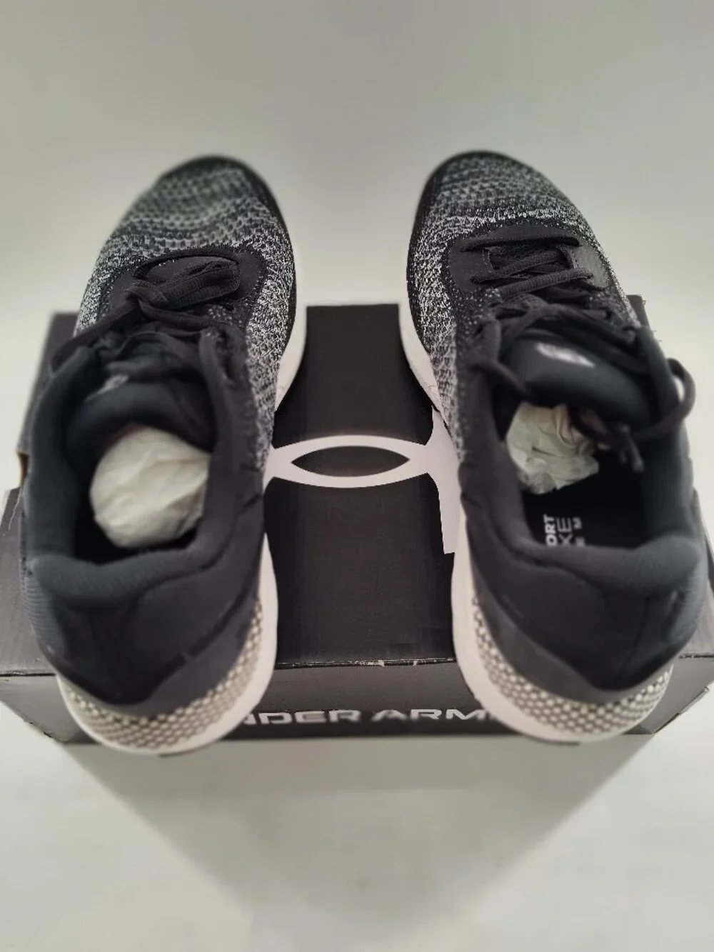 Men's Under Armour HOVR intake 6 Size 13                            P#682@CMK
